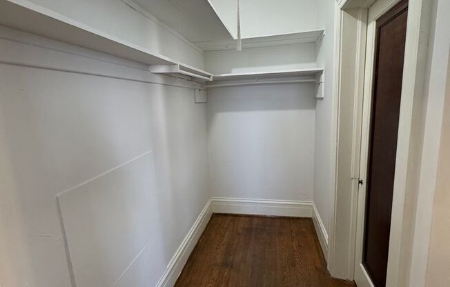 Studio, 1 bath, 500 sqft, $895, Unit 116