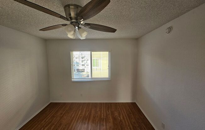 5050 Klump Ave