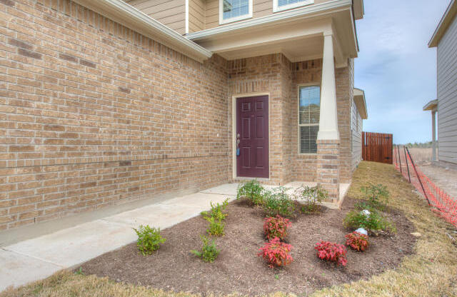 Great home with excellent Location Minutes to Domain and Major Austin Employers