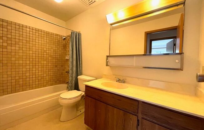 2 Bedroom, 2 Bathroom, 2 Parking (Newtown Meadows)