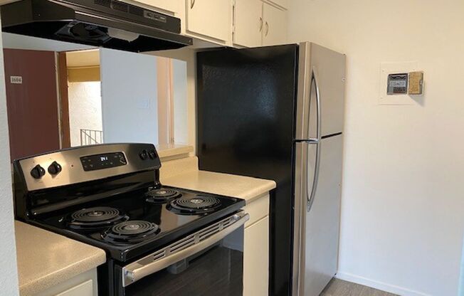 1 bed, 1 bath, 700 sqft, $892, Unit Apt. 1402 - The Mesa Verde