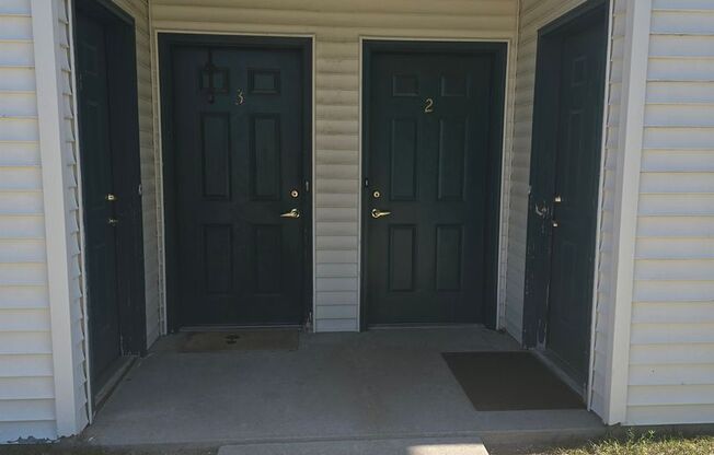 2 beds, 1 bath, 856 sqft, $1,269, Unit PL   7302