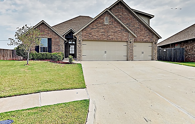 4 Bedroom in Deer Creek Schools - Neighborhood Pool