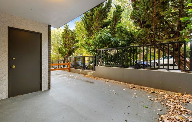 1 bed, 1 bath, 855 sqft, $2,250, Unit 209