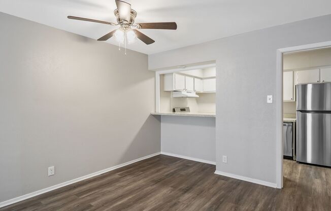 2 beds, 2 baths, 958 sqft, $1,145, Unit D25