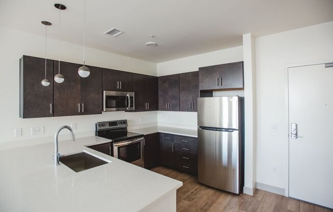 1 bed, 1 bath, 657 sqft, $1,495, Unit APT 506