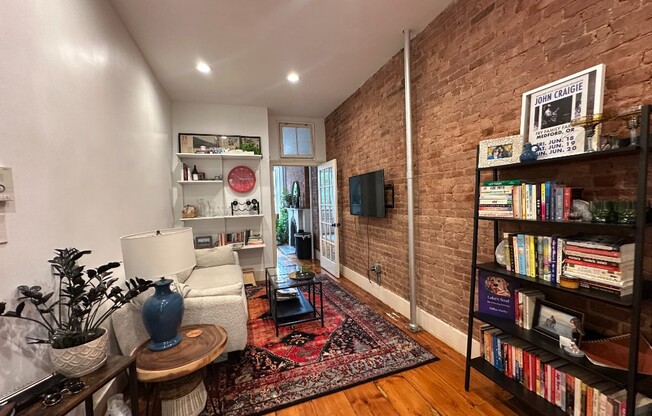 85 SMT ST