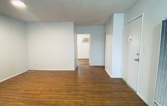 1 bed, 1 bath, $1,745, Unit 045#49