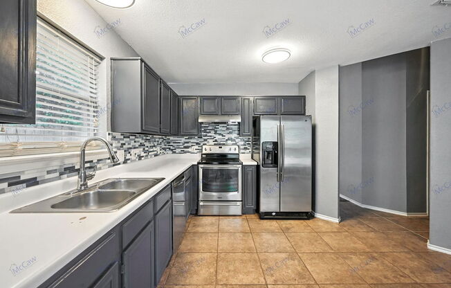 4240 APPLEYARD DR
