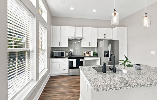 1 bed, 1 bath, 816 sqft, $1,489, Unit 225