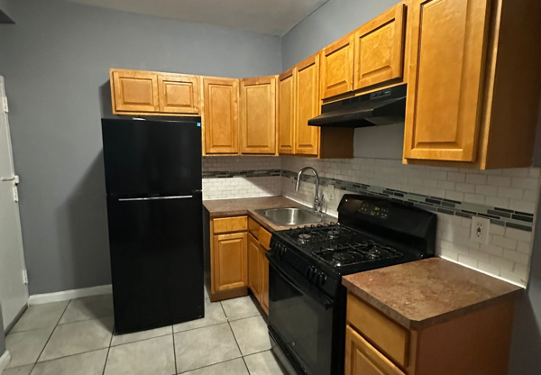 49 BROOKDALE AVE