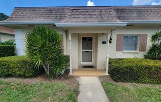 2/2 Villa in Clearwater - 55+ Community