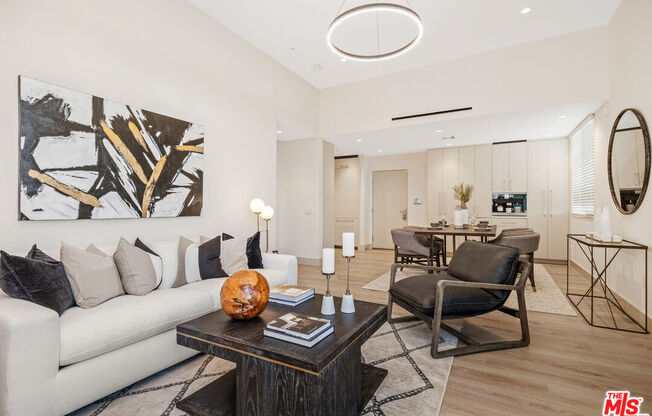 2 beds, 2 baths, 1,090 sqft, $6,495, Unit 414