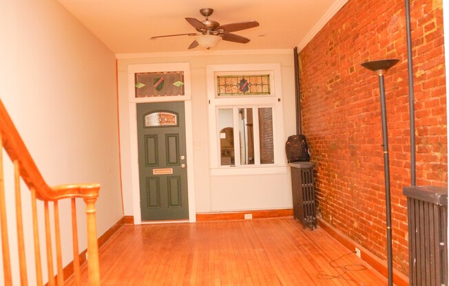 314 S. Collington Ave/2 Bed, 2.5 Bath Townhome in Fells Point