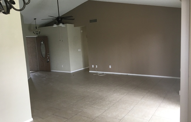 3 beds, 2 baths, $2,650