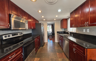 4132 N 33 ST