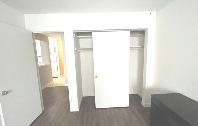1 bed, 1 bath, $1,195, Unit 111