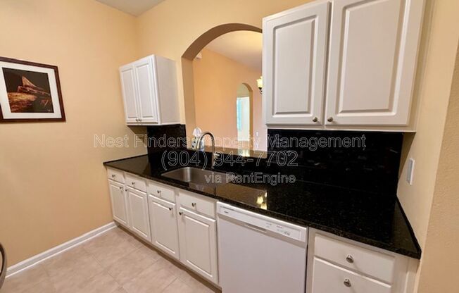 2 beds, 2 baths, 1,050 sqft, $1,350, Unit 912