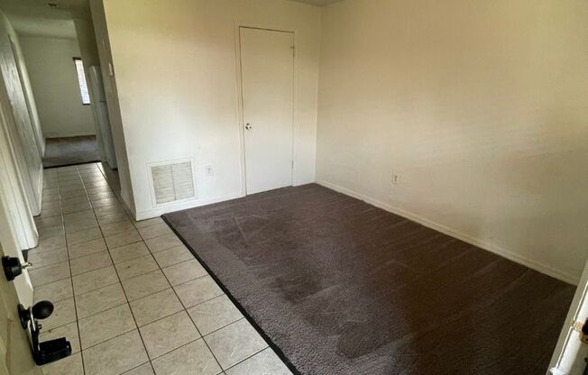 2 Bedroom 2 Bath Apartment Home *** Limited time special***