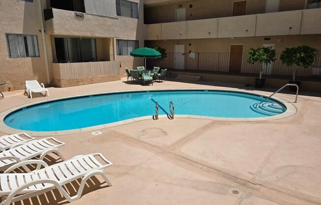 1 bed, 1 bath, 719 sqft, $2,000, Unit 323