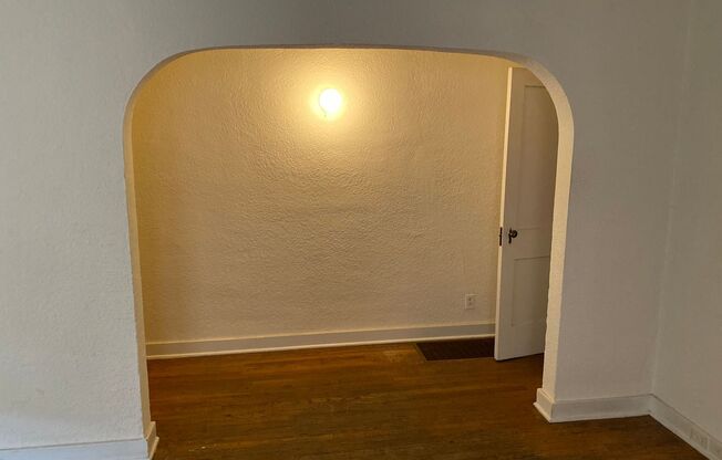 1 Bedroom with Basement & Enclosed Yard