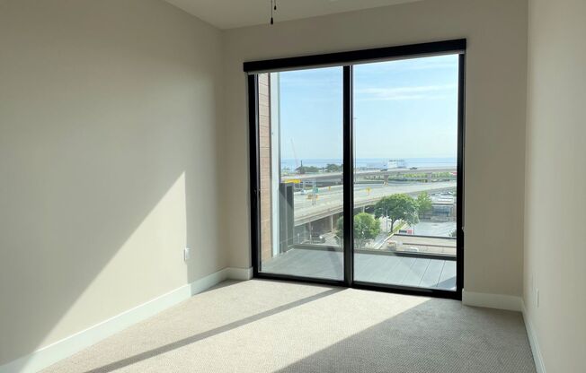 1 bed, 1 bath, 897 sqft, $1,925, Unit 321 Jefferson-512