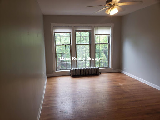 6972 N. Greenview, Unit 2