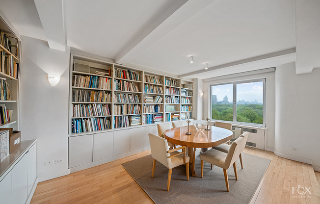 120 CENTRAL PARK S