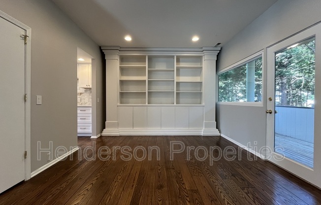 501 Fenton Pl Unit # O