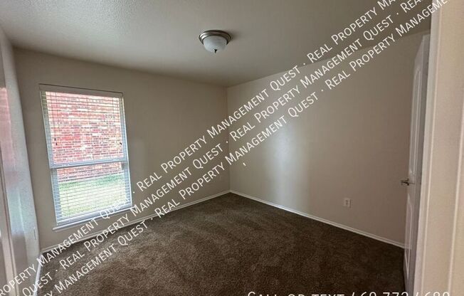 2816 BLUE HERON DR