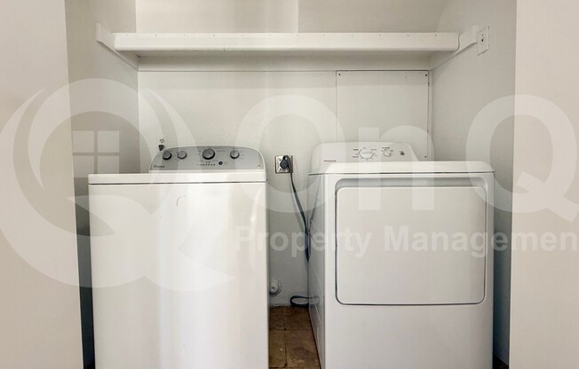 3 beds, 3 baths, 1,391 sqft, $1,899, Unit 1084