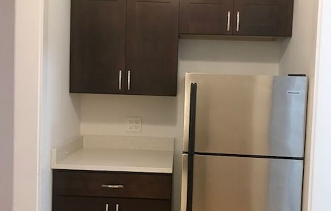 7000 Sheridan Apartments