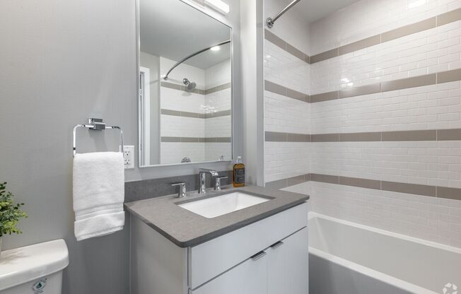 1 bed, 1 bath, 519 sqft, $2,645, Unit 312