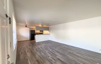 2 beds, 1 bath, $1,500, Unit # 27