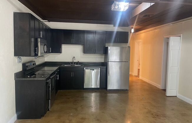 Century Parc Apartments 310 Blount St