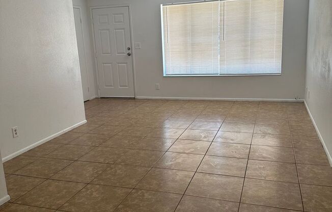 2 beds, 1 bath, $1,500