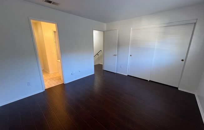 1 bed, 1 bath, 721 sqft, $1,850, Unit L