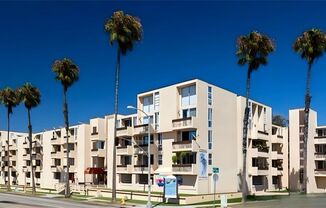 420 Beachbrook Village Apts LLC