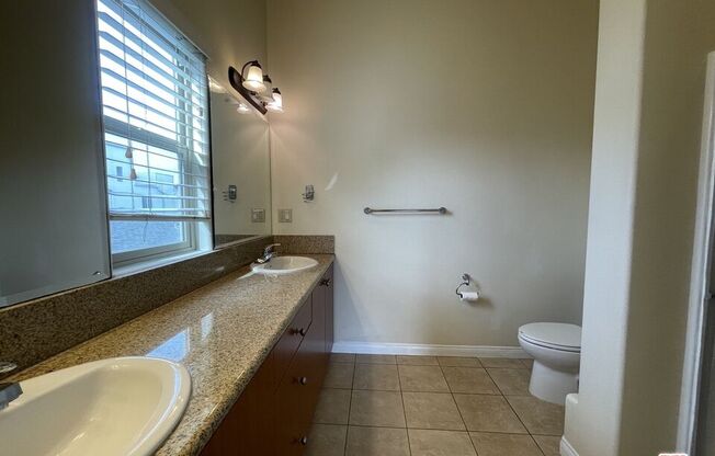 15024 W MAGNOLIA BLVD