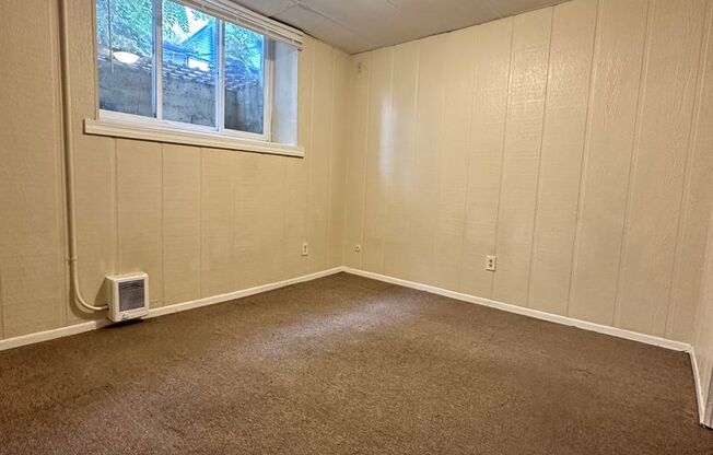 Studio, 1 bath, $1,250, Unit 7