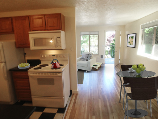 2 beds, 1 bath, $1,895, Unit 715