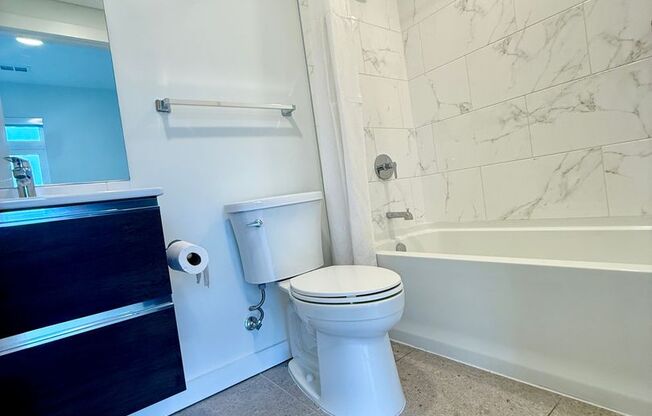 1 bed, 1.5 baths, 773 sqft, $2,499, Unit 404