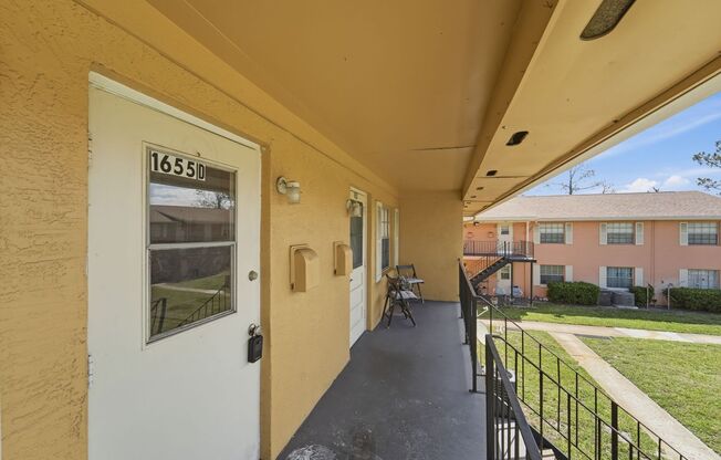 Modern & Spacious 2-Bedroom Apartment in Serene Oakridge Orlando