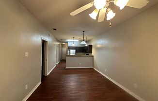 2 beds, 2 baths, $1,250