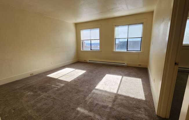 1 bed, 1 bath, 520 sqft, $1,150, Unit 405