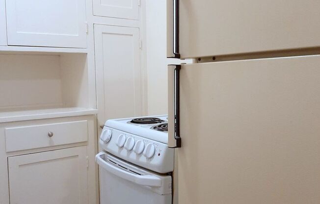 REGENT APARTMENTS (REG01)