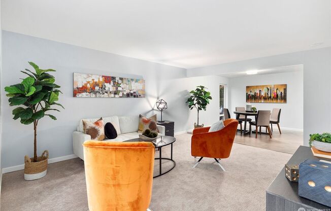 2 beds, 2 baths, $2,095, Unit #1106