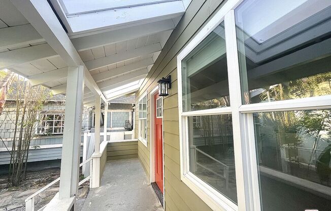 129 CLUBHOUSE AVE