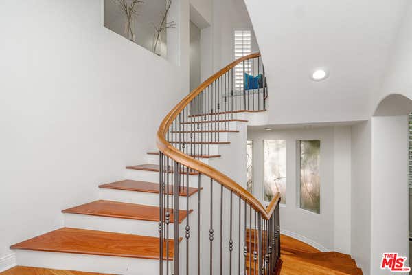 5734 CELEDON CRK