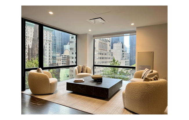 2 beds, 2.5 baths, 2,222 sqft, $25,000, Unit 34EF
